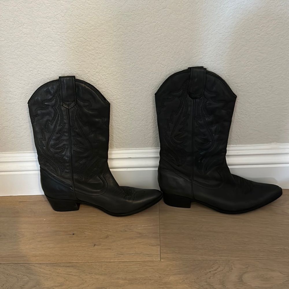 Black Cowboys Boots